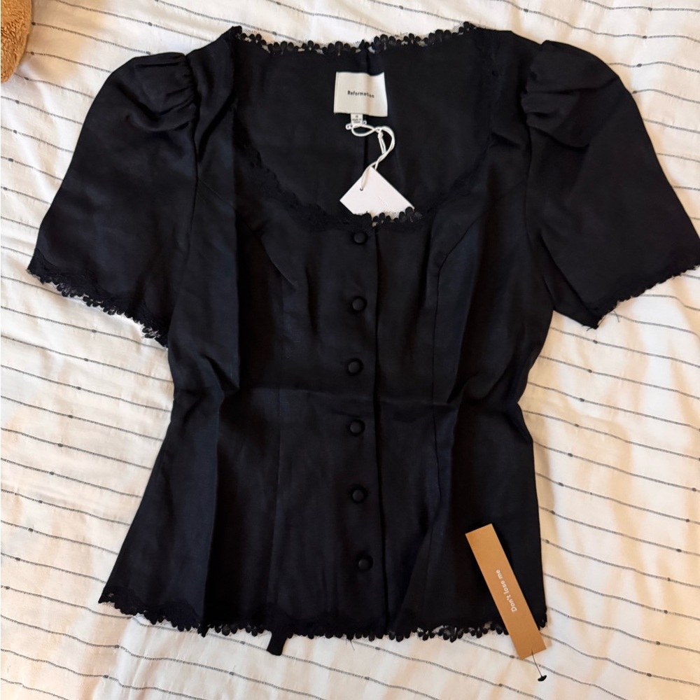 Reformation Anabella Linen Top in Black